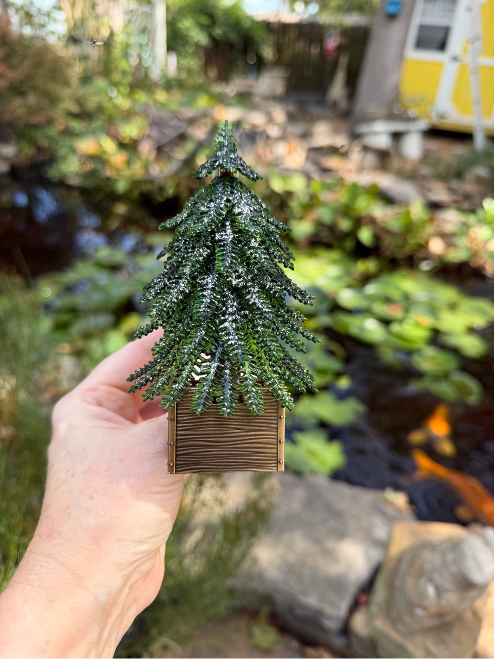 Bath & Body Works Green Mini Christmas Tree in Wooden Planter wallflower